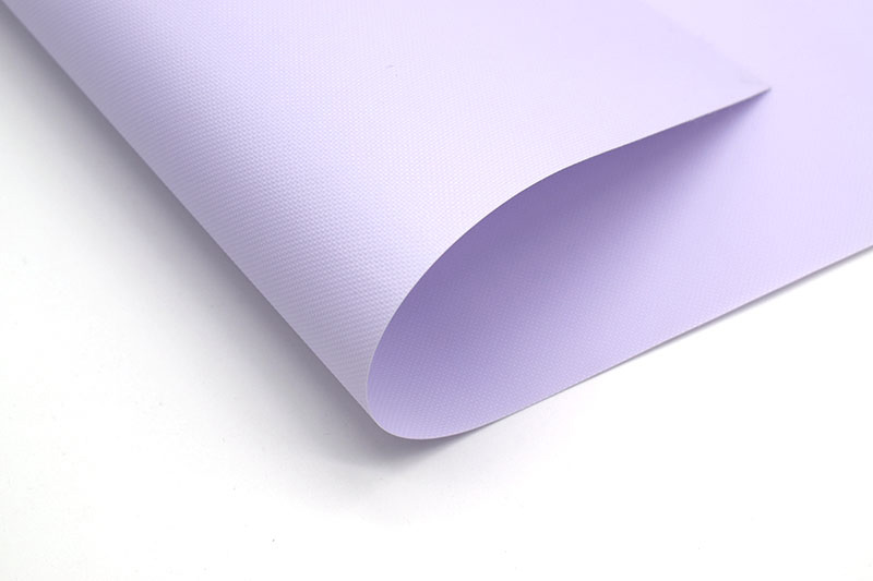 Saan karaniwang ginagamit ang mga nonwoven blackout display na tela?